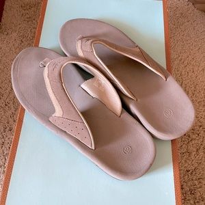 Reef mens Size 12 flip flops leather tan